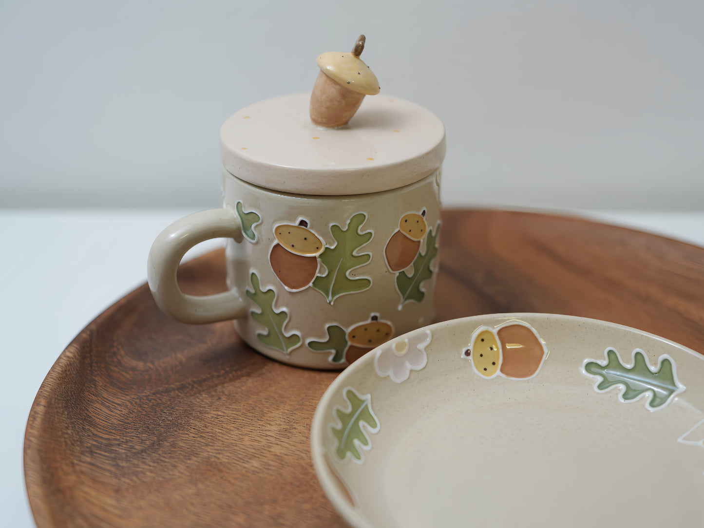 Acorn Lidded Mug