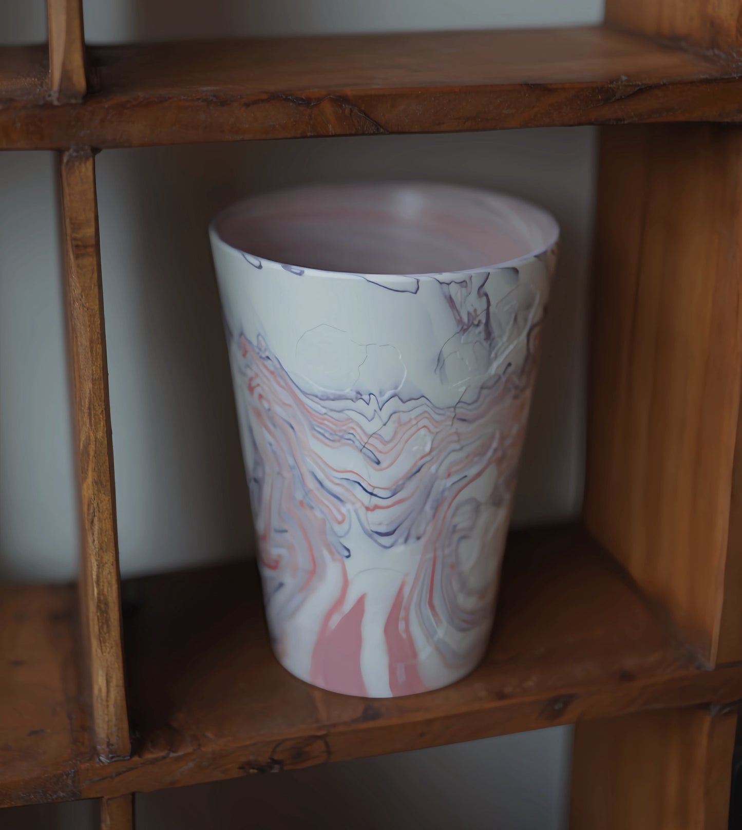 Vaso alto de cerámica Stone Flow