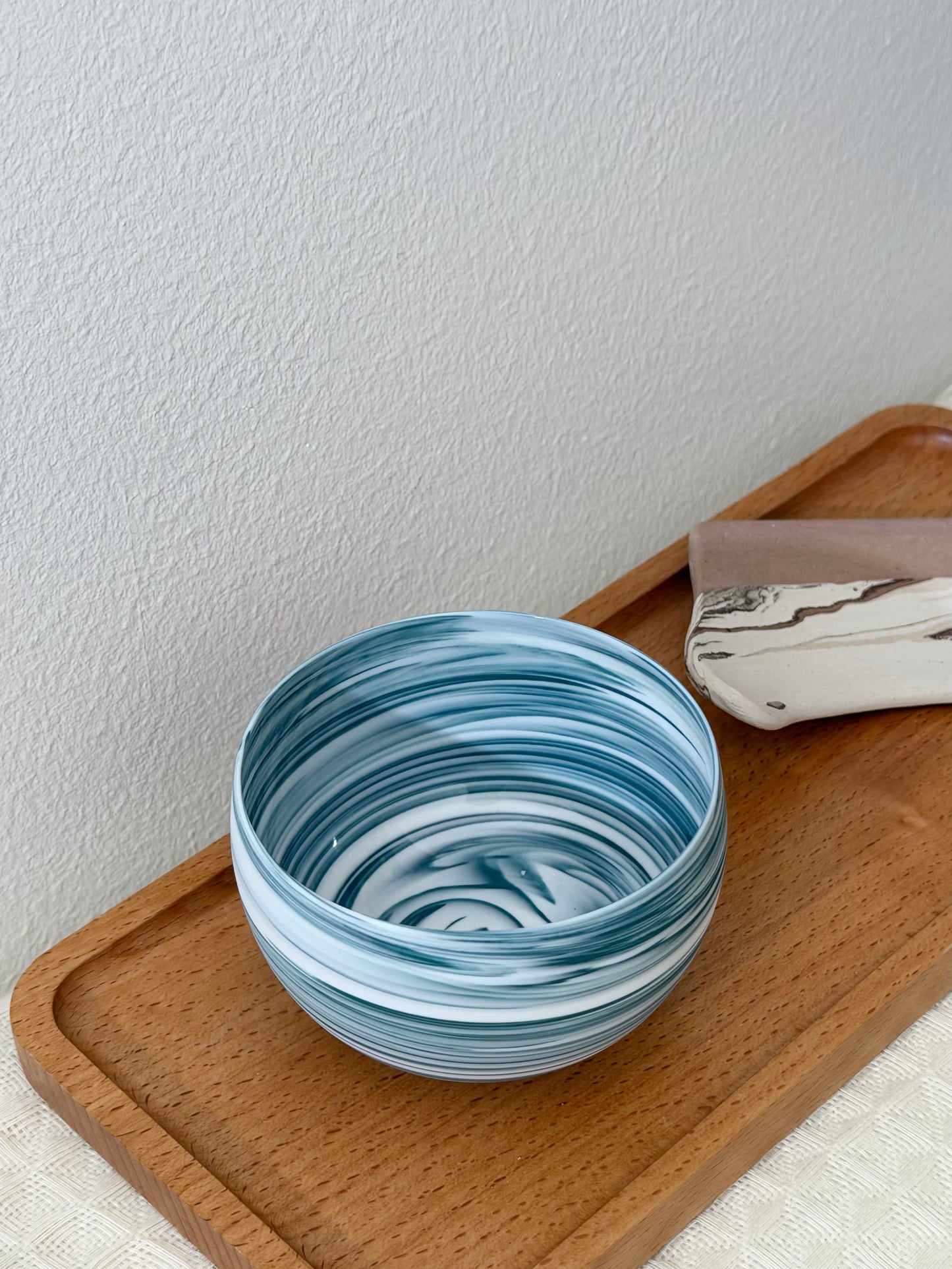 Flowline Round Cup Deep Blue