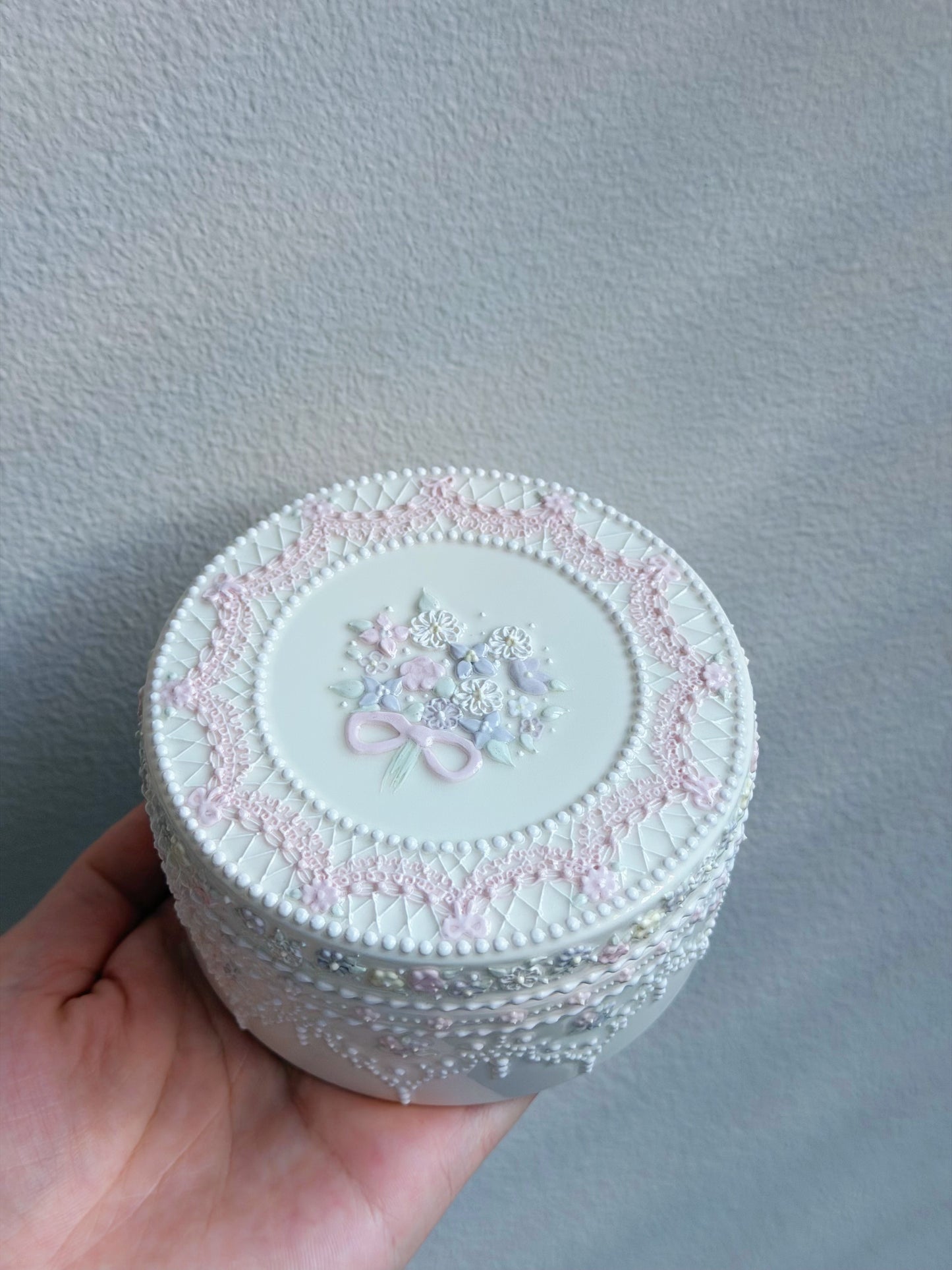 Caja de baratijas de cerámica de TOTO