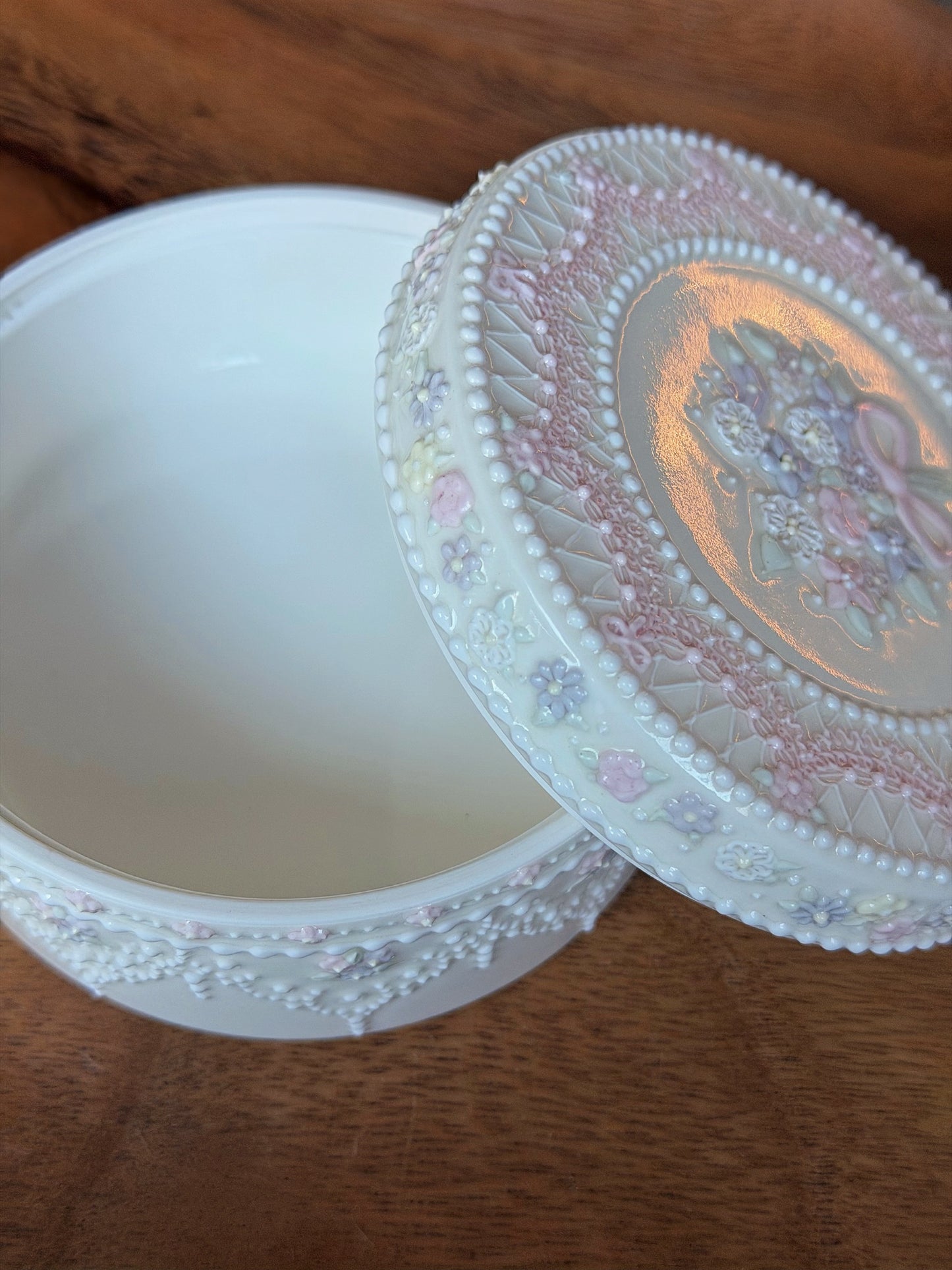 Caja de baratijas de cerámica de TOTO