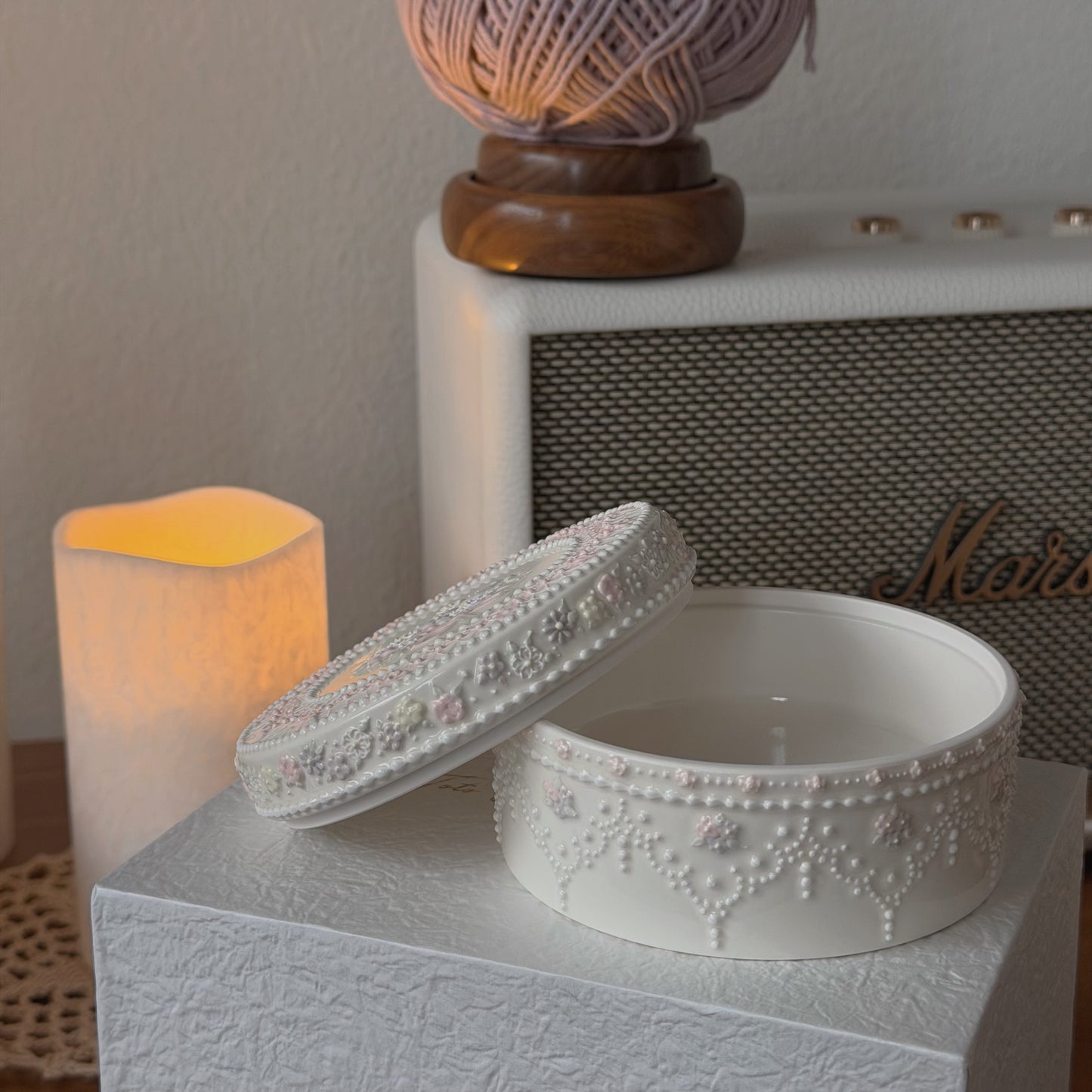 Ceramic trinket box by TOTO