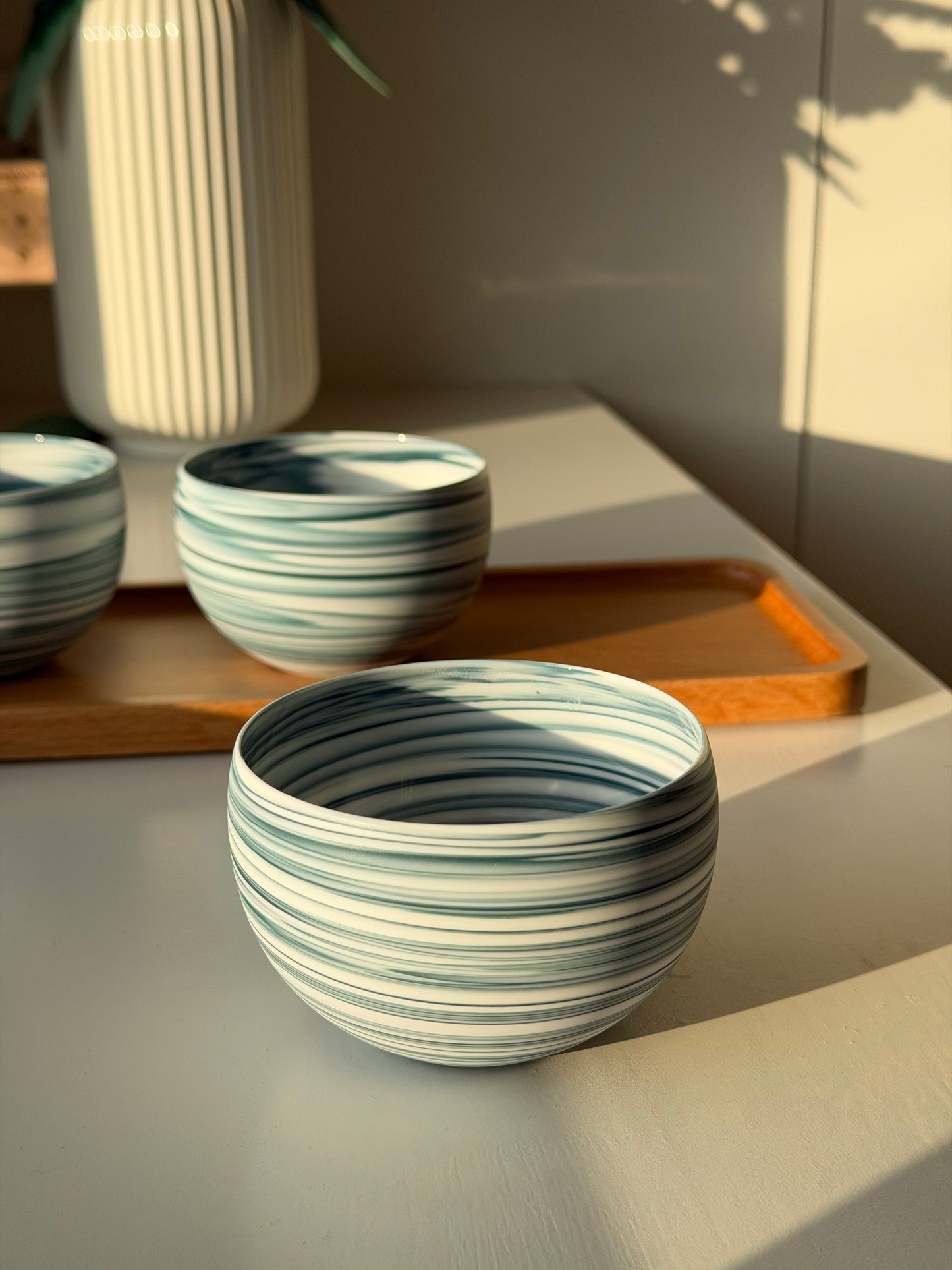 Flowline Round Cup Deep Blue