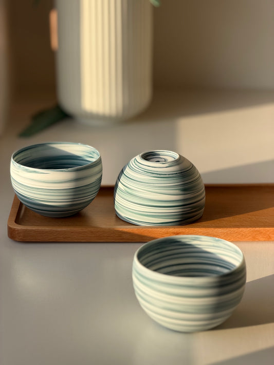 Flowline Round Cup Deep Blue