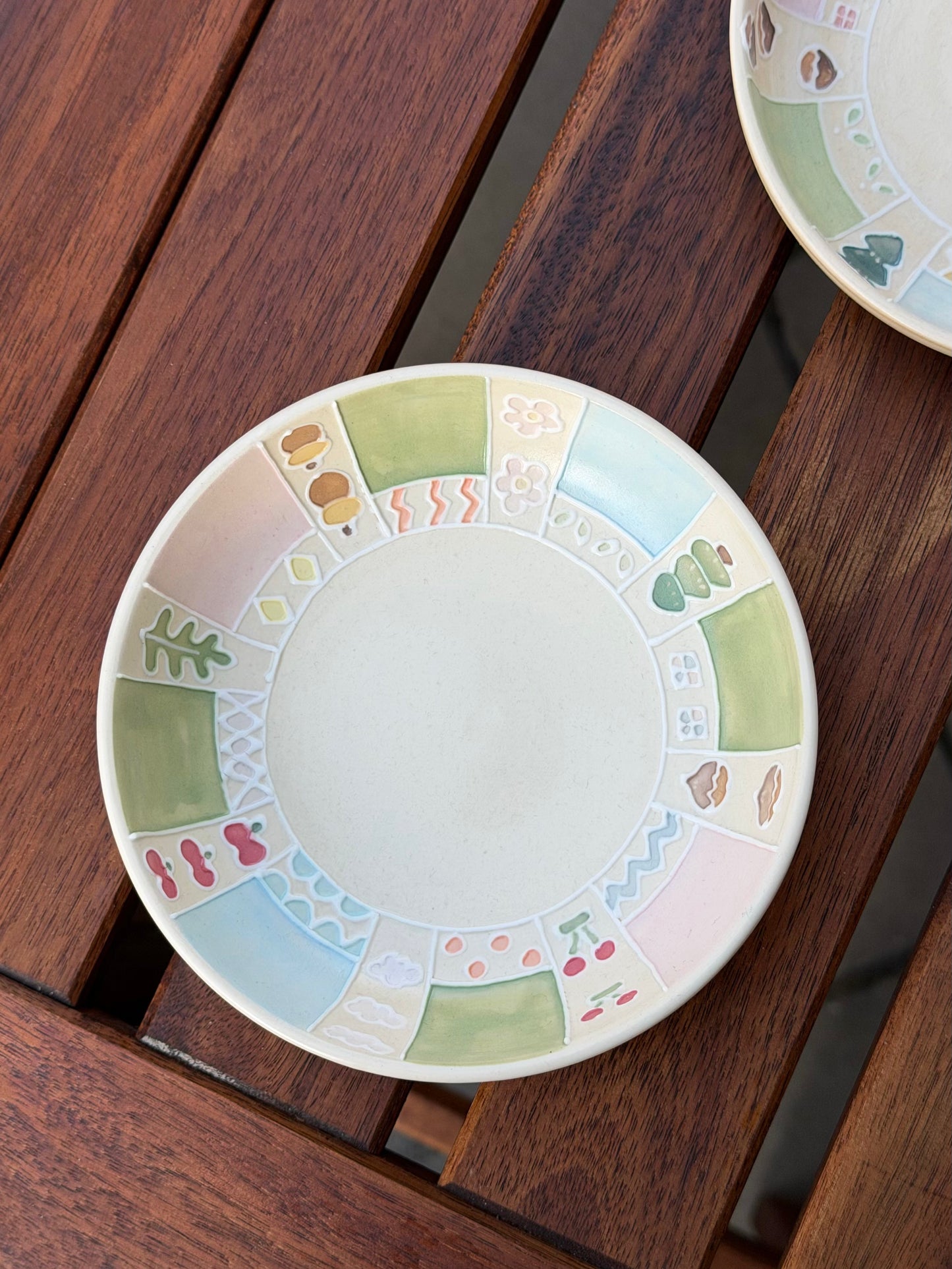 Acorn Plate