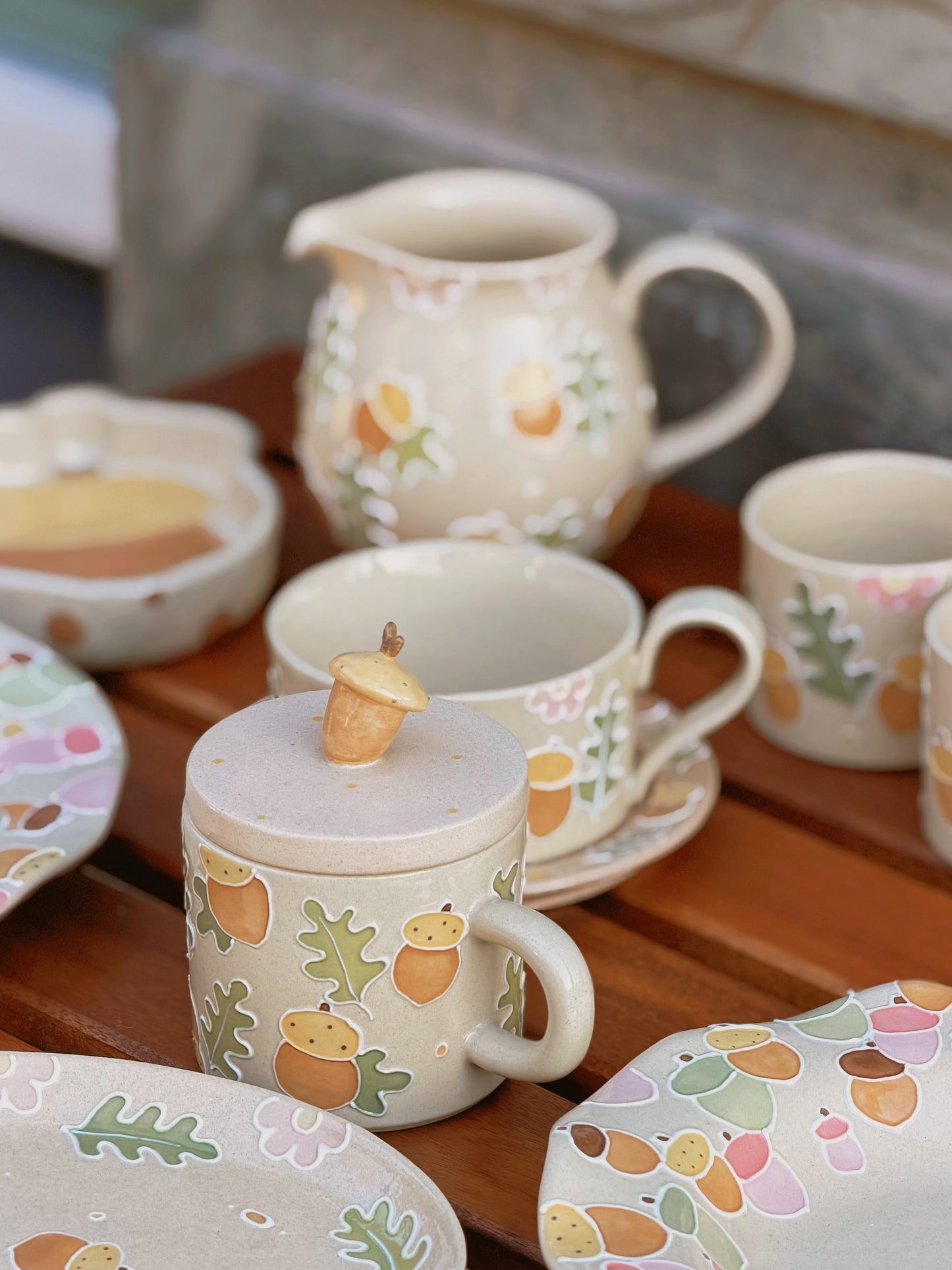 Acorn Lidded Mug